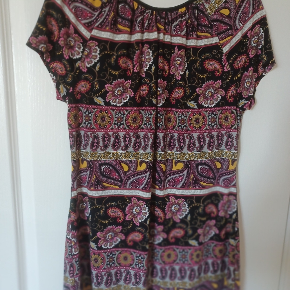 Top - Picture 2 of 4